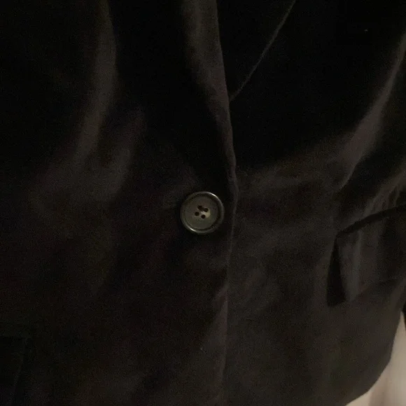 PRE-OWNED TALBOTS BLACK VELVET SINGLE BUTTON BLAZER - Picture 8 of 12